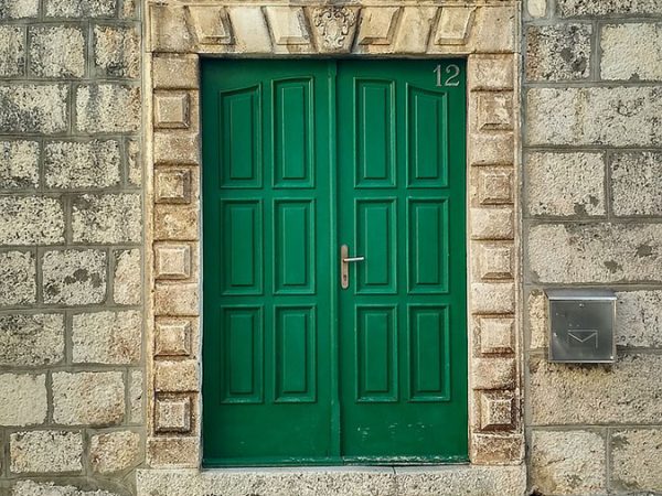 traditional-wooden-door-korcula